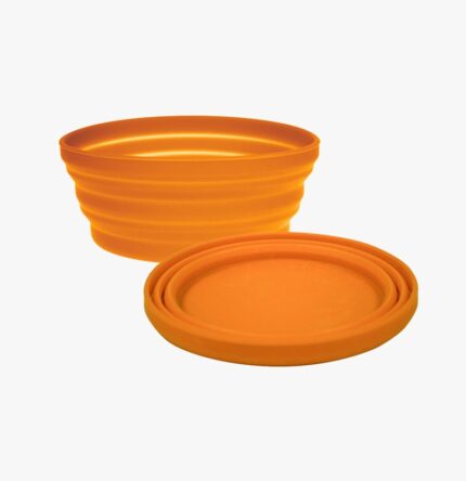 Plates Disposable Heavy Duty 10" x 12" Oval Red Plastic Plates for Birthday Picnic